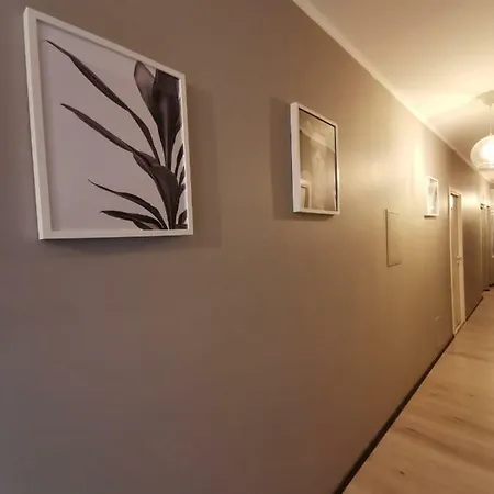 Cetri Vilni Hotel *