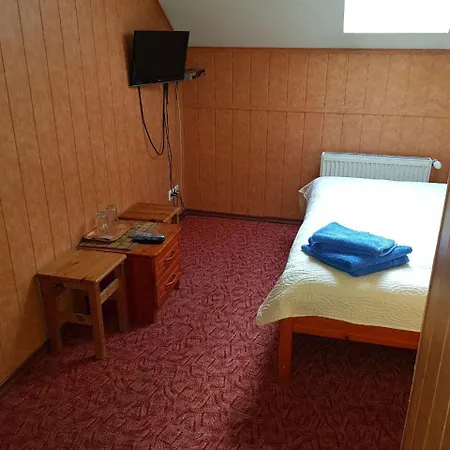 Hotel Cetri Vilni *